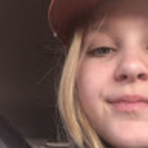 Meet your Posher, Zoe